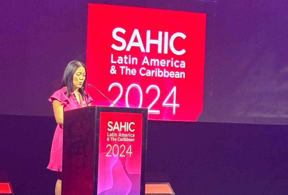 Angelica Matsuda Presidenta Ejecutiva de PromPeru en Apertura Oficial de SAHIC. Foto Orbita Popular