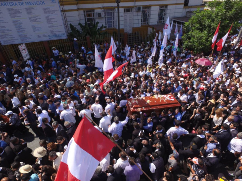 Cortejo fúnebre del ex-mandatario Sr. Alan García Pérez - Foto Andina