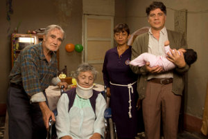 "Octubre" dirigida por los peruanos Daniel y Diego Vega