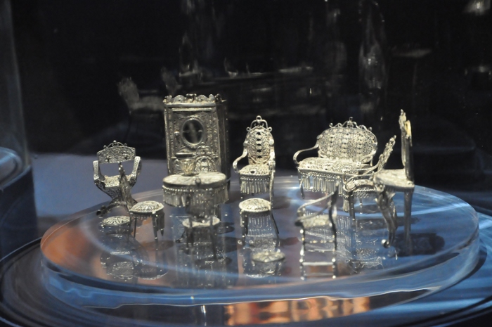 Muestra del trabajo en miniatura fina en filigrana. Foto: Patrick Sheridan Muestra del trabajo en miniatura fina en filigrana. Foto: Patrick Sheridan