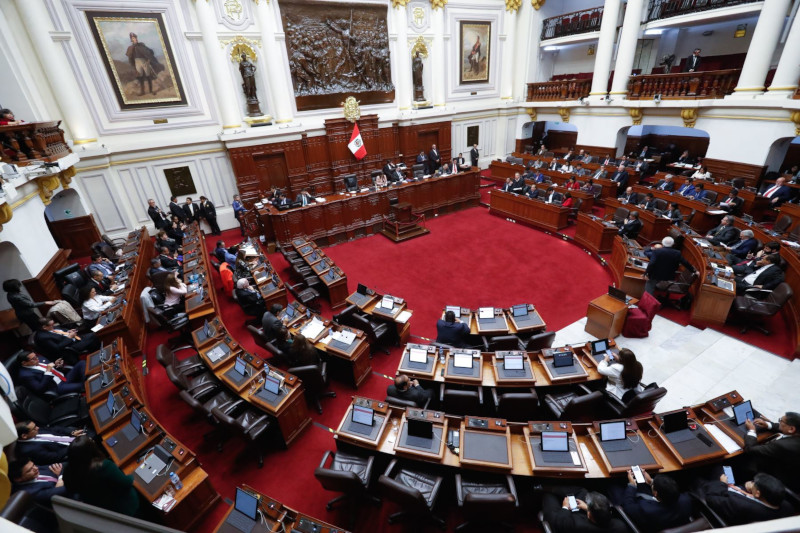 christian herrera oct2019 disolucion del congreso del peru foto andina