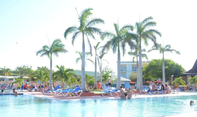 fitcuba 2022 art2 piscine 1 Fotor