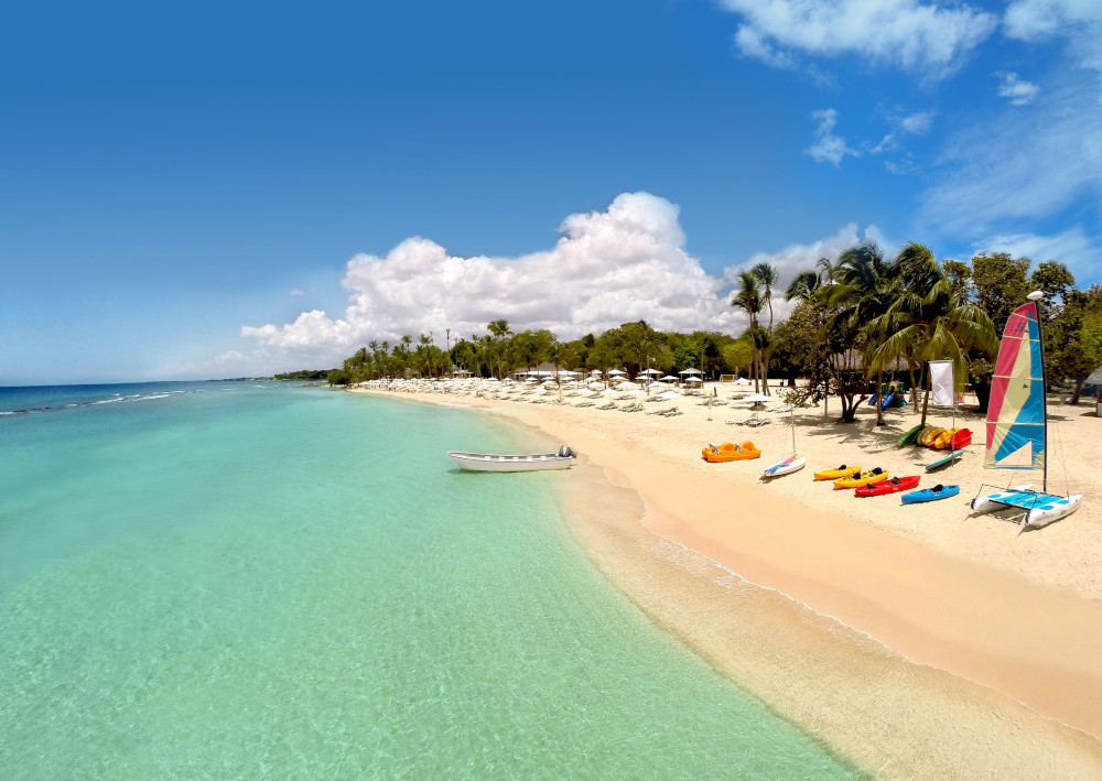 Minitas Beach: The Perfect Spot to Relax - Photo : Casa de Campo