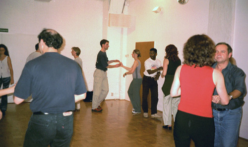 Taller de Rueda de Casino en el festival Eurosalsa 2000 en Berlín